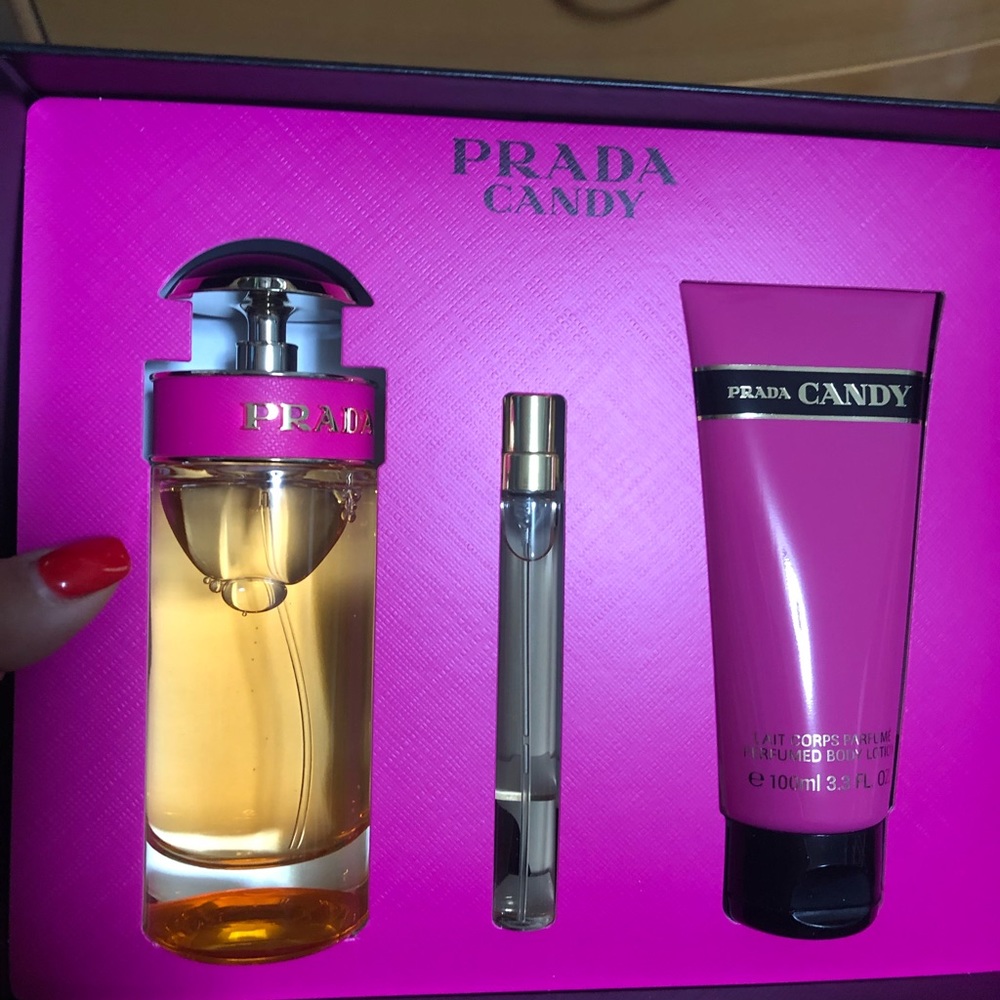 Candy Prada set 80ml + travel size 10ml retail $132